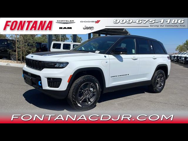 2024 Jeep Grand Cherokee 4xe Trailhawk