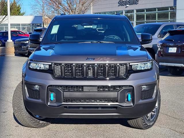 2024 Jeep Grand Cherokee 4xe Trailhawk