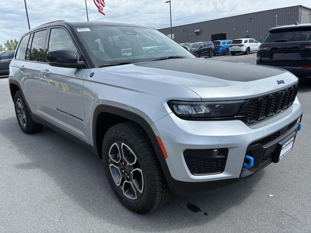 2024 Jeep Grand Cherokee 4xe Trailhawk
