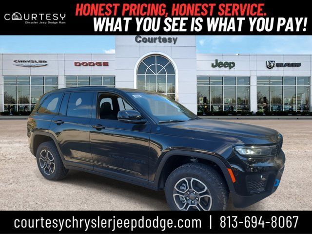 2024 Jeep Grand Cherokee 4xe Trailhawk