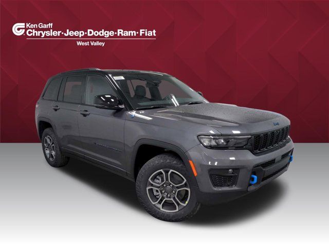 2024 Jeep Grand Cherokee 4xe Trailhawk