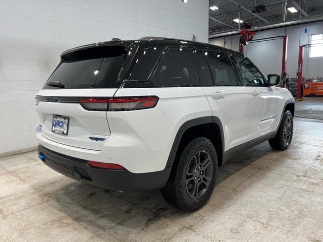 2024 Jeep Grand Cherokee 4xe Trailhawk