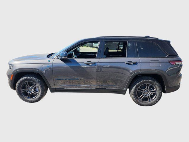 2024 Jeep Grand Cherokee 4xe Trailhawk