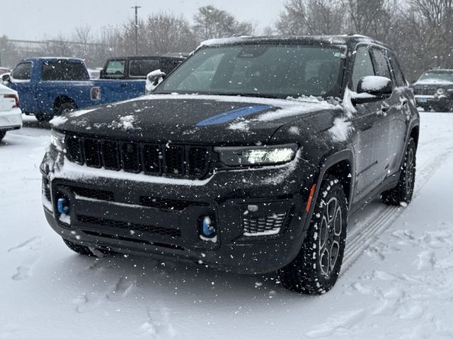 2024 Jeep Grand Cherokee 4xe Trailhawk