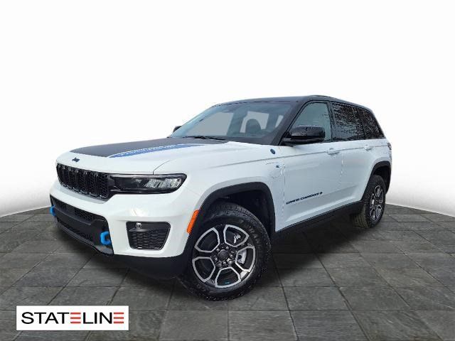 2024 Jeep Grand Cherokee 4xe Trailhawk