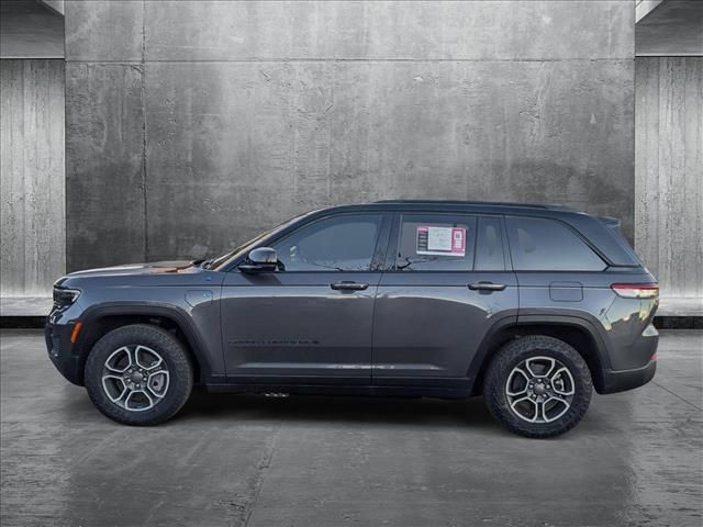 2024 Jeep Grand Cherokee 4xe Trailhawk