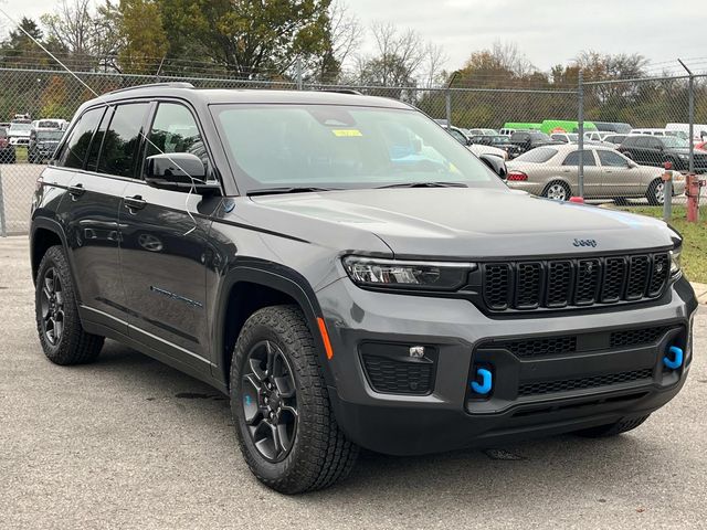 2024 Jeep Grand Cherokee 4xe Trailhawk