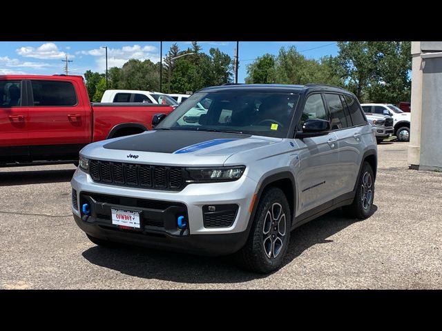 2024 Jeep Grand Cherokee 4xe Trailhawk