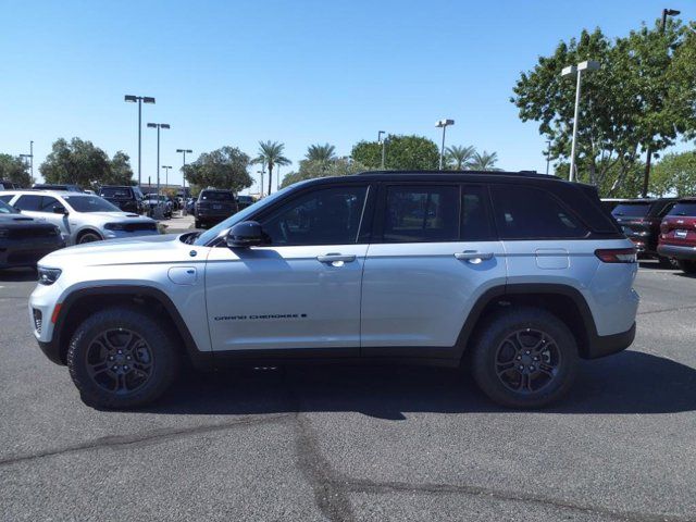 2024 Jeep Grand Cherokee 4xe Trailhawk