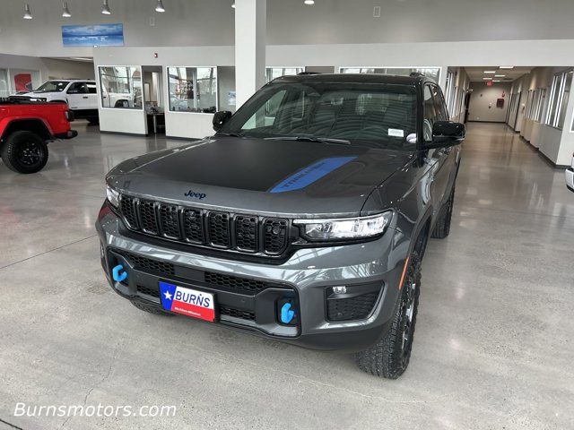 2024 Jeep Grand Cherokee 4xe Trailhawk