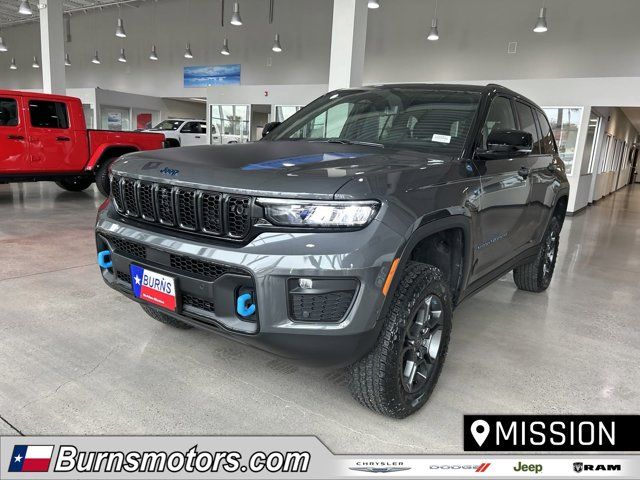 2024 Jeep Grand Cherokee 4xe Trailhawk