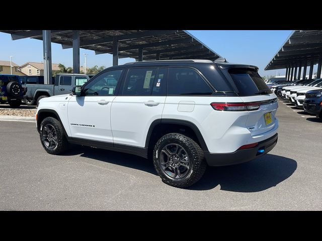 2024 Jeep Grand Cherokee 4xe Trailhawk