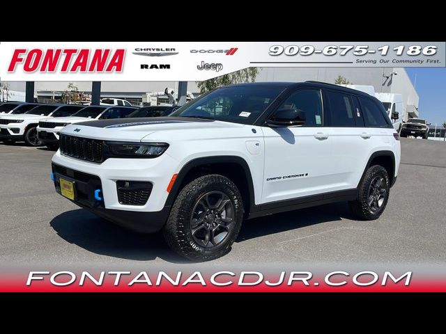 2024 Jeep Grand Cherokee 4xe Trailhawk