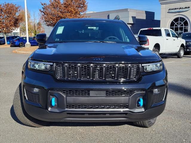 2024 Jeep Grand Cherokee 4xe Trailhawk