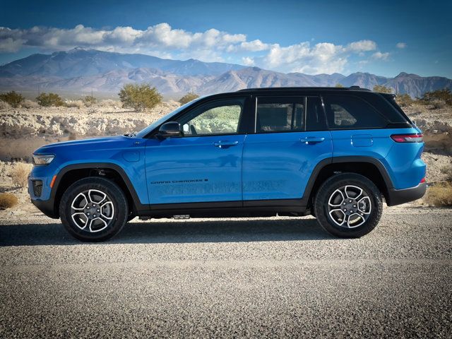 2024 Jeep Grand Cherokee 4xe Trailhawk