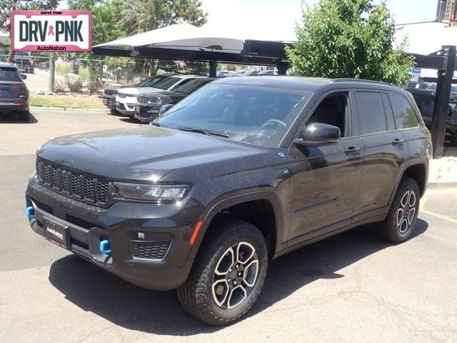 2024 Jeep Grand Cherokee 4xe Trailhawk