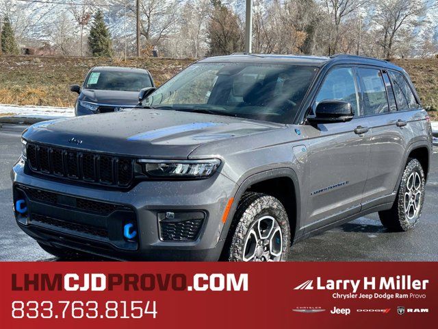 2024 Jeep Grand Cherokee 4xe Trailhawk