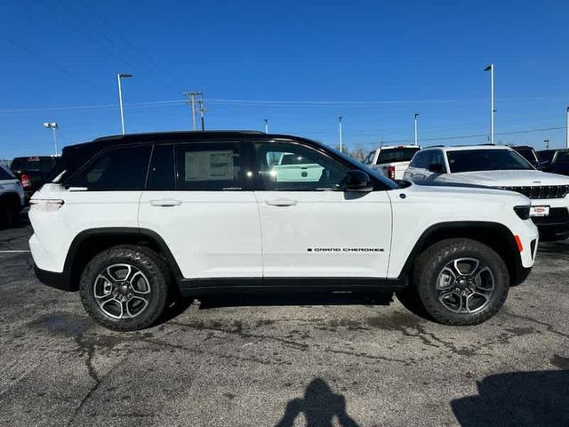 2024 Jeep Grand Cherokee 4xe Trailhawk