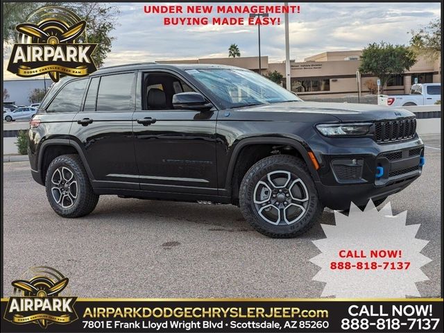 2024 Jeep Grand Cherokee 4xe Trailhawk