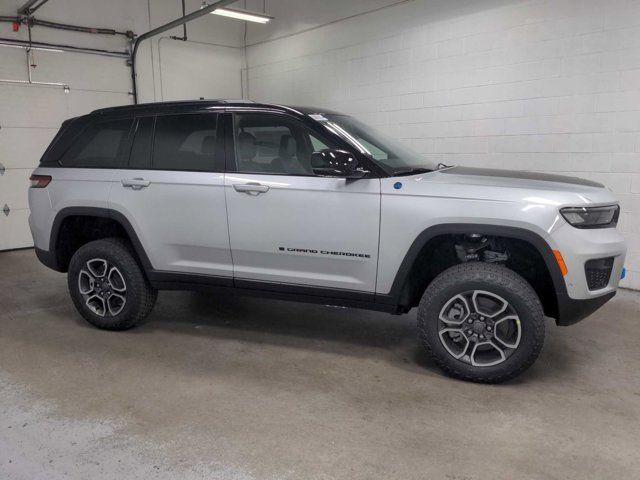 2024 Jeep Grand Cherokee 4xe Trailhawk