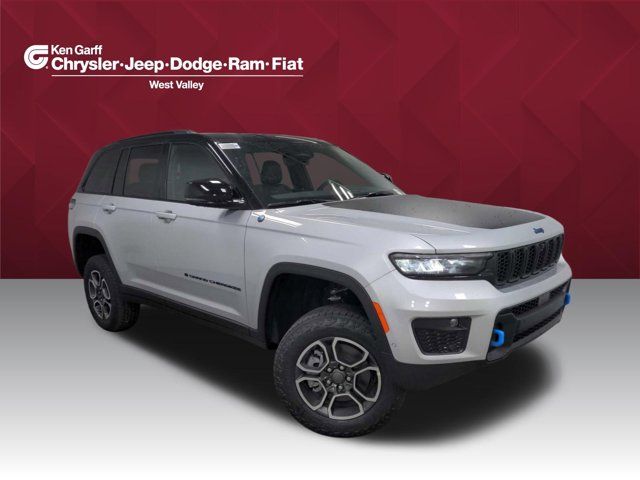 2024 Jeep Grand Cherokee 4xe Trailhawk