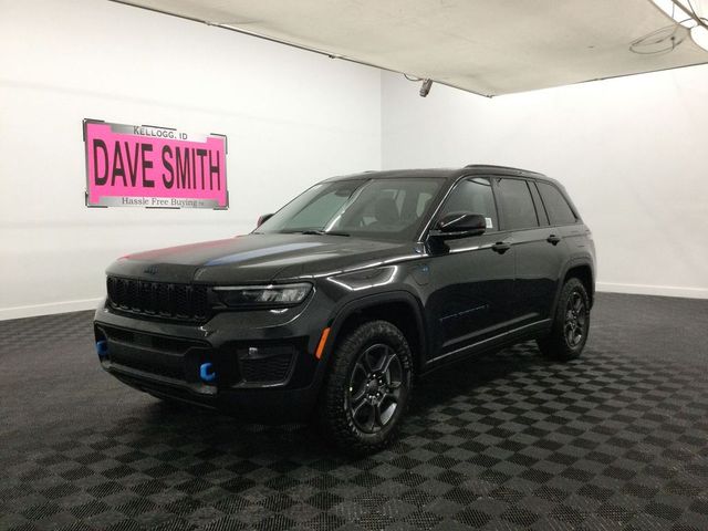 2024 Jeep Grand Cherokee 4xe Trailhawk