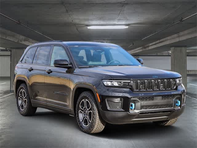 2024 Jeep Grand Cherokee 4xe Trailhawk