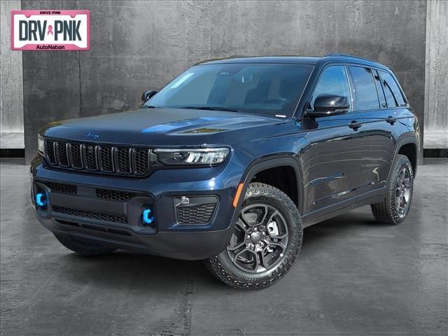 2024 Jeep Grand Cherokee 4xe Trailhawk