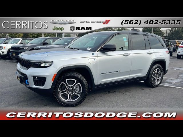 2024 Jeep Grand Cherokee 4xe Trailhawk