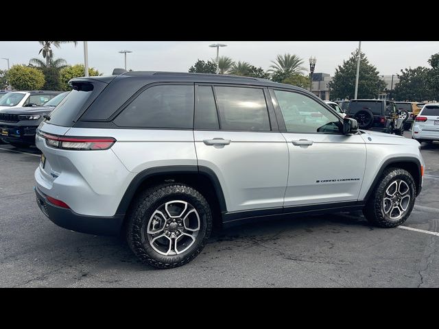 2024 Jeep Grand Cherokee 4xe Trailhawk