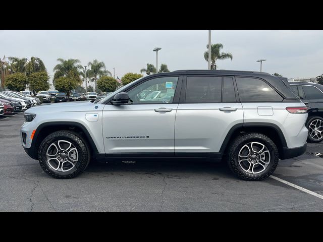 2024 Jeep Grand Cherokee 4xe Trailhawk