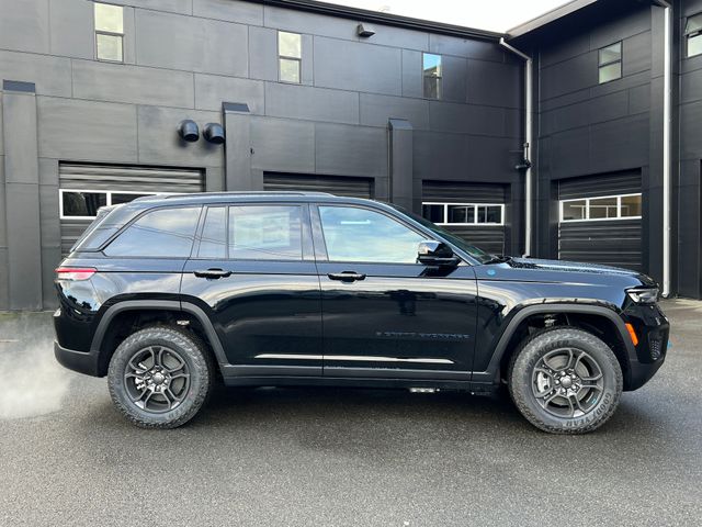 2024 Jeep Grand Cherokee 4xe Trailhawk