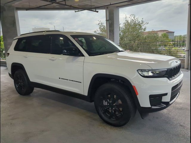 2024 Jeep Grand Cherokee L Altitude