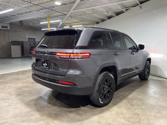 2024 Jeep Grand Cherokee L Altitude