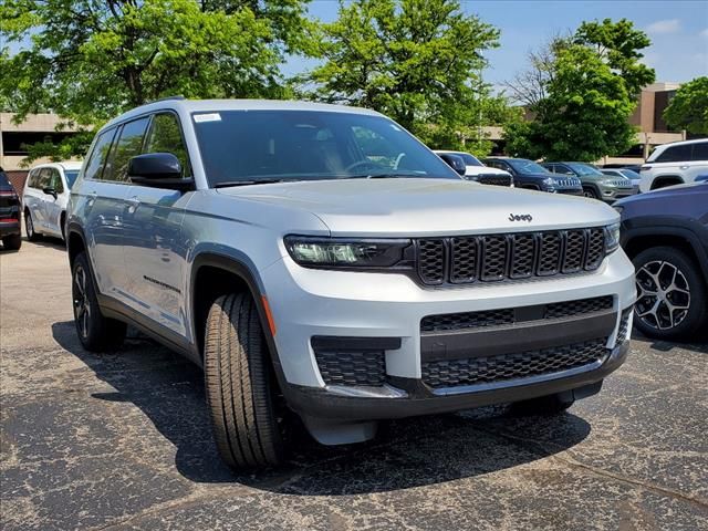 2024 Jeep Grand Cherokee L Altitude