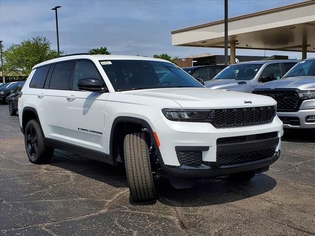 2024 Jeep Grand Cherokee L Altitude