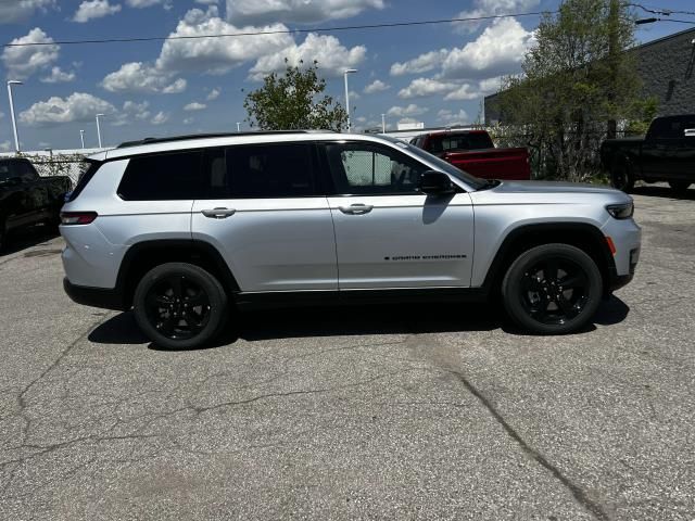 2024 Jeep Grand Cherokee L Altitude