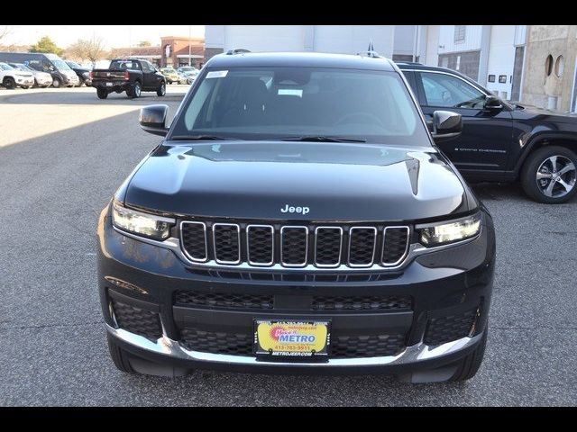 2024 Jeep Grand Cherokee L Laredo