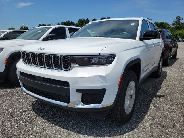 2024 Jeep Grand Cherokee L Laredo