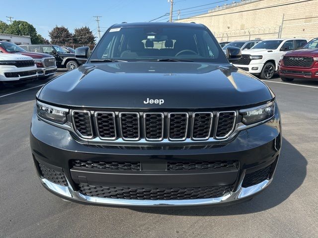 2024 Jeep Grand Cherokee L Laredo