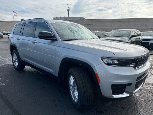 2024 Jeep Grand Cherokee L Laredo