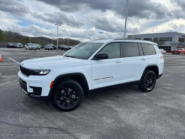 2024 Jeep Grand Cherokee L Altitude