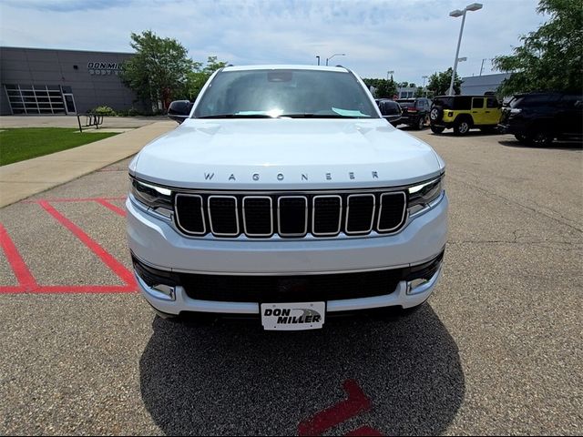 2024 Jeep Wagoneer Base