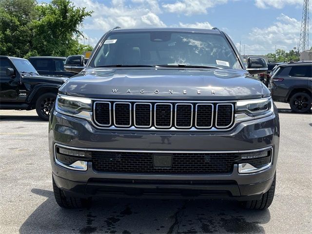 2024 Jeep Wagoneer Base