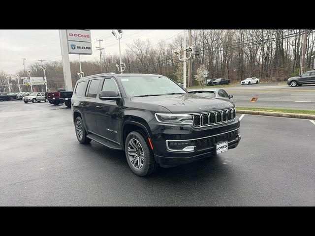 2024 Jeep Wagoneer Base