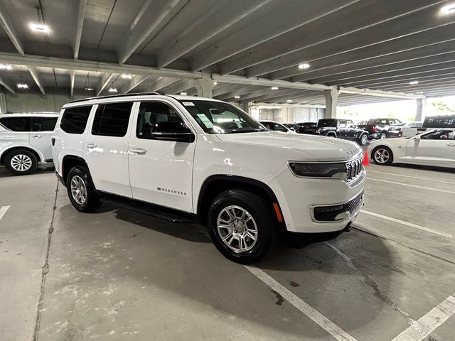 2024 Jeep Wagoneer Base