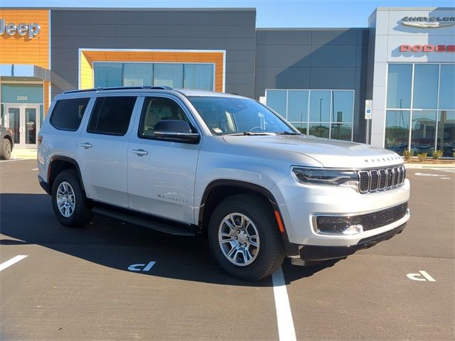 2024 Jeep Wagoneer Base