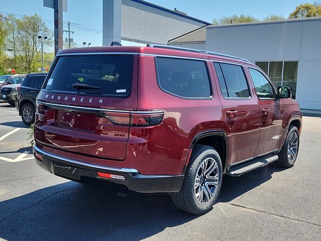 2024 Jeep Wagoneer Base