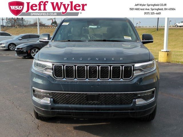 2024 Jeep Wagoneer Base