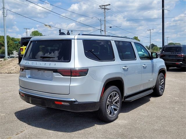 2024 Jeep Wagoneer Base